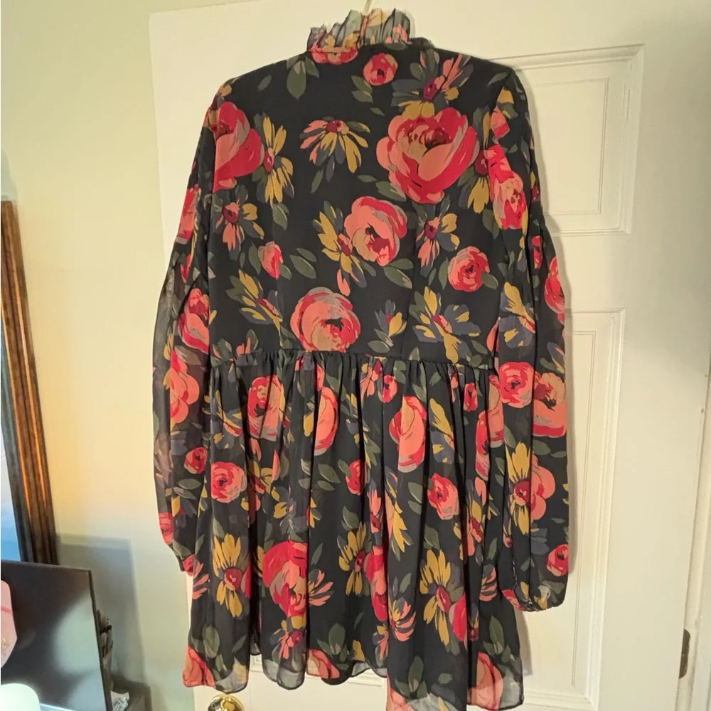 NEW WITH TAGS, Gorg Majorelle Black Dress with Red Florals - Picture 6 of 7